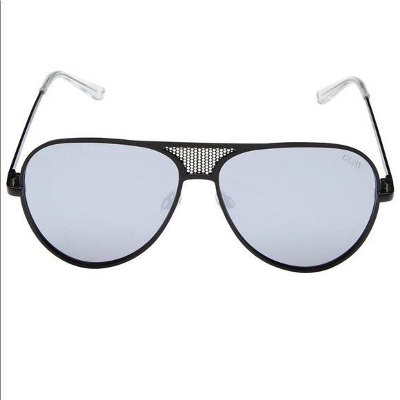 QUAY X KYLIE Iconic Aviator Sunglasses Mirror - Picture 3 of 5